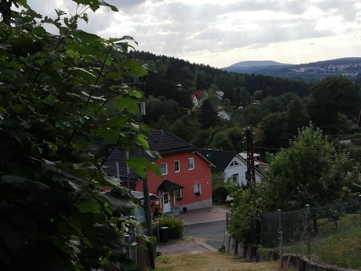 Ferienwohnung Fliederweg Suhl Exteriér fotografie